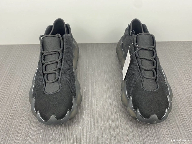 ADIDAS H68032 YEEZY 400 0714